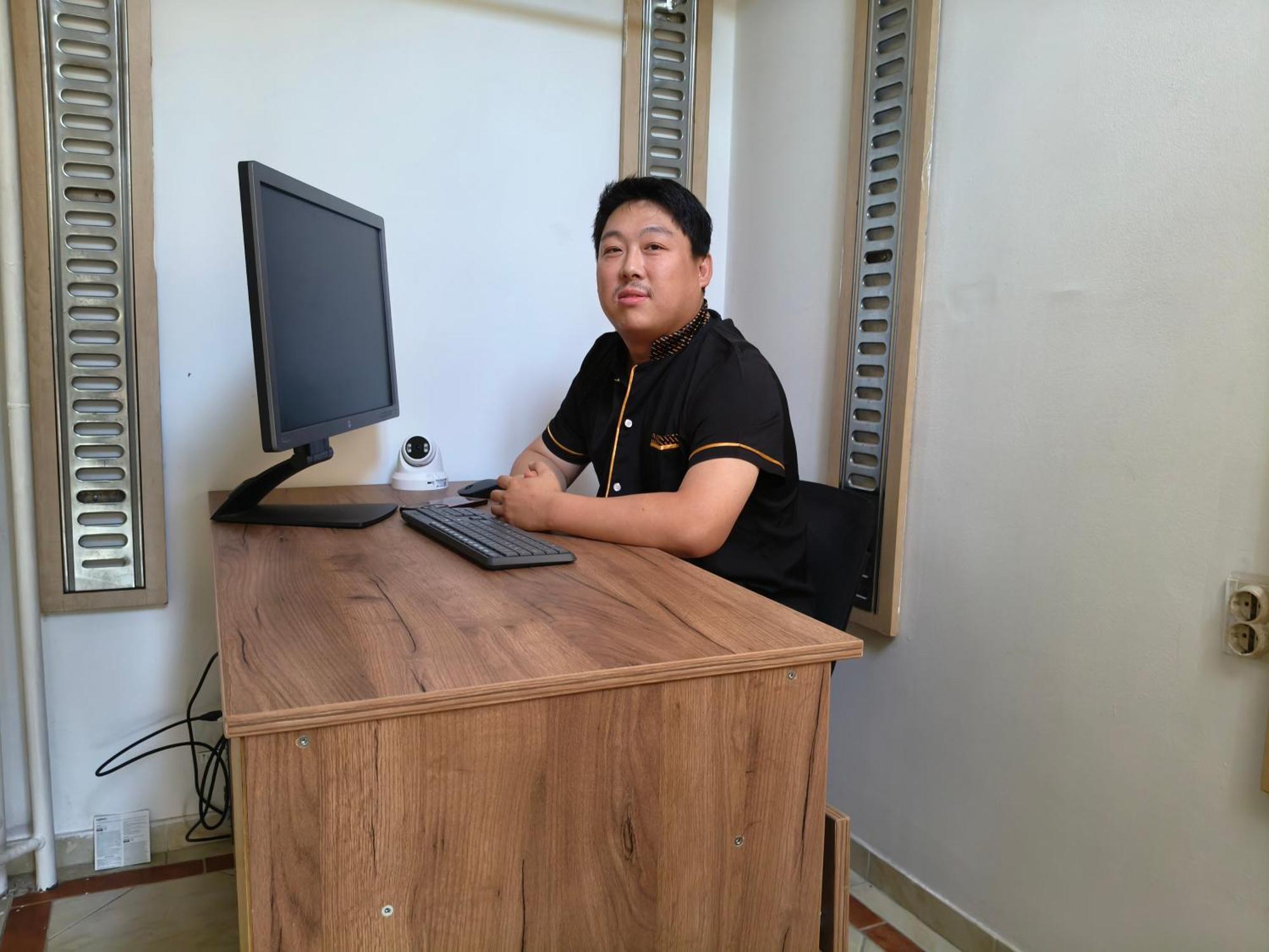 Sunshine Hostel 免费洗衣机 高速上网 Belgrade Luaran gambar